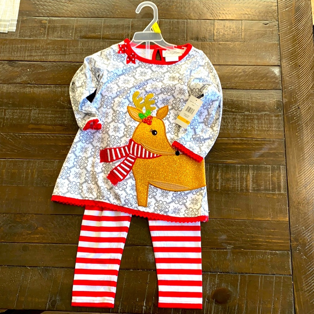 ❤️🎅🏼Christmas Outfit 3T🎅🏼❤️ New With Tags❤️